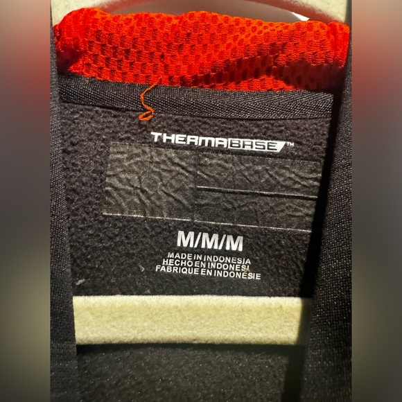 Orioles Sweatshirt size Medium - Picture 2 of 3